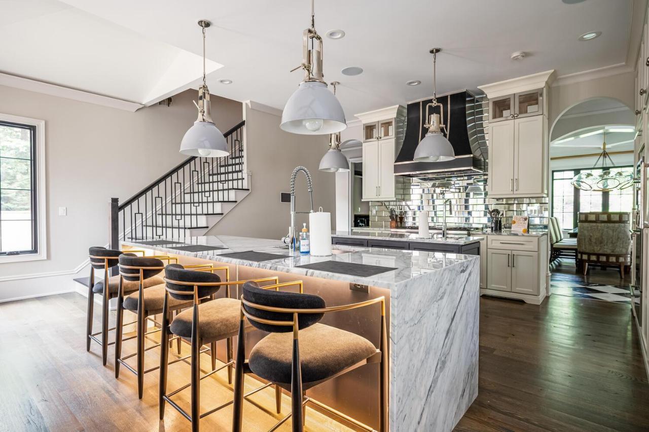 הוילה אטלנטה Adams Mansion, 10K Sqft, 7Bd/7Ba, 15Min To Airport מראה חיצוני תמונה
